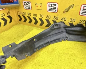 Подкрылок TOYOTA