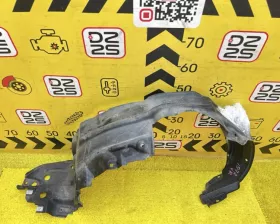 Подкрылок Toyota