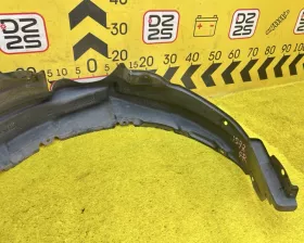 Подкрылок Toyota