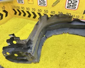 Подкрылок Toyota