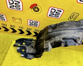 Подкрылок Toyota