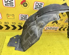 Подкрылок TOYOTA
