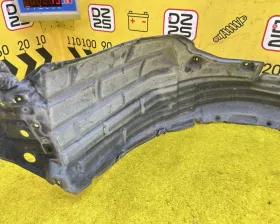 Подкрылок TOYOTA
