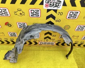 Подкрылок Toyota
