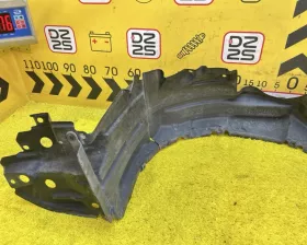 Подкрылок Toyota