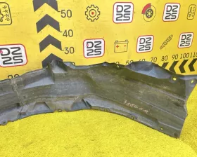 Подкрылок Toyota