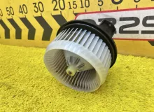 Мотор печки TOYOTA RAV4 2006 8710342080 ACA31W 2AZFE, передний