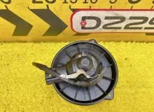 Мотор печки TOYOTA HIACE 1997 8710326010 KZH106W 1KZTE, передний