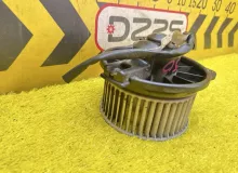 Мотор печки TOYOTA HIACE 1997 8710326010 KZH106W 1KZTE, передний