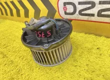 Мотор печки TOYOTA HIACE 1997 8710326010 KZH106W 1KZTE, передний