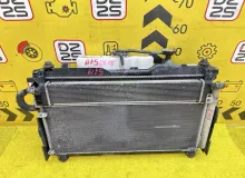Радиатор основной TOYOTA ESQUIRE 2015 1640037280 ZWR80G 2ZRFXE, передний