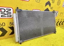 Радиатор кондиционера TOYOTA COROLLA FIELDER 2015 8846012590 NKE165G 1NZFXE, передний