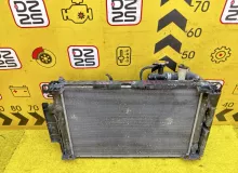 Радиатор основной TOYOTA COROLLA FIELDER 2015 1640021330 NKE165G 1NZFXE, передний