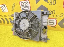 Радиатор основной TOYOTA HIACE 2009/Цвет 1E7 1651030011 KDH206V 1KDFTV, передний