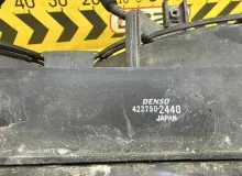 Диффузор радиатора TOYOTA HIACE 2006 1636075030 KDH205V 2KDFTV, передний