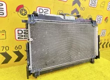 Радиатор основной TOYOTA ESQUIRE 2015 1640037280 ZRR85G 3ZRFAE, передний