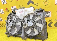 Радиатор основной TOYOTA ESQUIRE 2015 1640037280 ZRR85G 3ZRFAE, передний