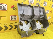 Диффузор радиатора TOYOTA HIACE 2009 1636075030 KDH206V 1KDFTV, передний