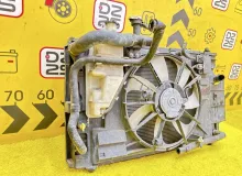 Радиатор основной TOYOTA COROLLA FIELDER 2014 1640021330 NKE165G 1NZFXE, передний