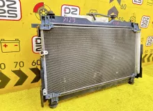 Радиатор основной TOYOTA ESQUIRE 2015 1640037280 ZRR85G 3ZRFAE, передний