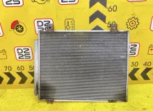 Радиатор кондиционера TOYOTA HIACE 2006 8845026120 KDH205V 2KDFTV, передний
