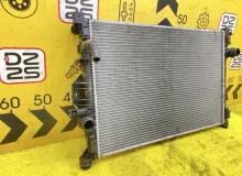Радиатор основной Land Rover RANGE ROVER EVOQUE 2012 LR006715 L538 204PT, передний