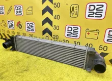 Интеркулер Land Rover RANGE ROVER EVOQUE 2012 LR031467 L538 204PT, передний