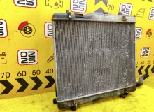 Радиатор основной TOYOTA HIACE 2009/Цвет 1E7 1640030171 KDH206V 1KDFTV, передний