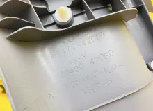 Обшивка багажника TOYOTA RAV4 2000/Цвет 064 6473242010B0 ZCA26W 1ZZFE, задняя левая