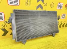 Радиатор кондиционера TOYOTA RAV4 2000/Цвет 064 8846042070 ZCA26W 1ZZFE, передний