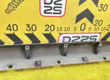 Накладка на порог TOYOTA RAV4 2000/Цвет 064 7691242040A0 ZCA26W 1ZZFE, передняя левая