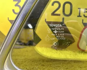 Стекло собачника TOYOTA