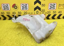 Бачок стеклоомывателя TOYOTA RAV4 2000/Цвет 064 8531542130 ZCA26W 1ZZFE, передний