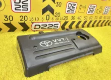 Пластиковая крышка на двс TOYOTA RAV4 2000/Цвет 064 1121222070 ZCA26W 1ZZFE, передняя