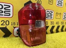 Стоп-сигнал TOYOTA RAV4 2000/Цвет 064 8156142060 ZCA26W 1ZZFE, задний левый