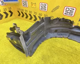Подкрылок Toyota