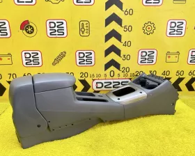Бардачок между сиденьями TOYOTA
