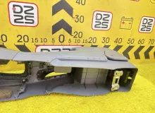 Бардачок между сиденьями TOYOTA RAV4 2000/Цвет 064 5890142010 ZCA26W 1ZZFE, передний