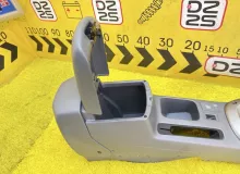 Бардачок между сиденьями TOYOTA RAV4 2000/Цвет 064 5890142010 ZCA26W 1ZZFE, передний