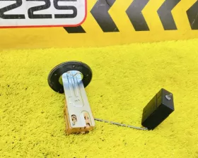 Датчик уровня топлива TOYOTA