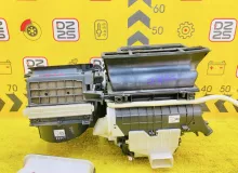 Печка салона TOYOTA RAV4 2000/Цвет 064 8713042070 ZCA26W 1ZZFE, передняя