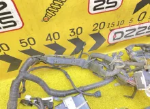 Коса под капот TOYOTA RAV4 2000/Цвет 064 821114A081 ZCA26W 1ZZFE, передняя