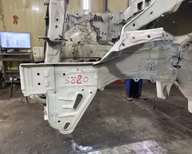 Лонжерон Toyota
