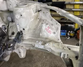 Лонжерон Toyota