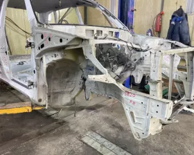 Лонжерон Toyota