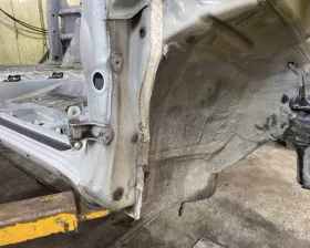 Лонжерон Toyota