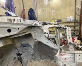 Лонжерон Toyota