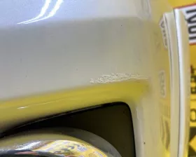 Бампер Toyota