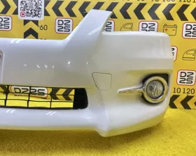 Бампер Toyota