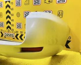 Бампер Toyota